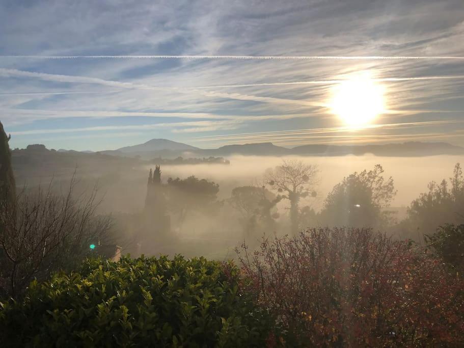 La Vue Sur Le Mont Ventoux, Appartement & Parking Cairanne Buitenkant foto
